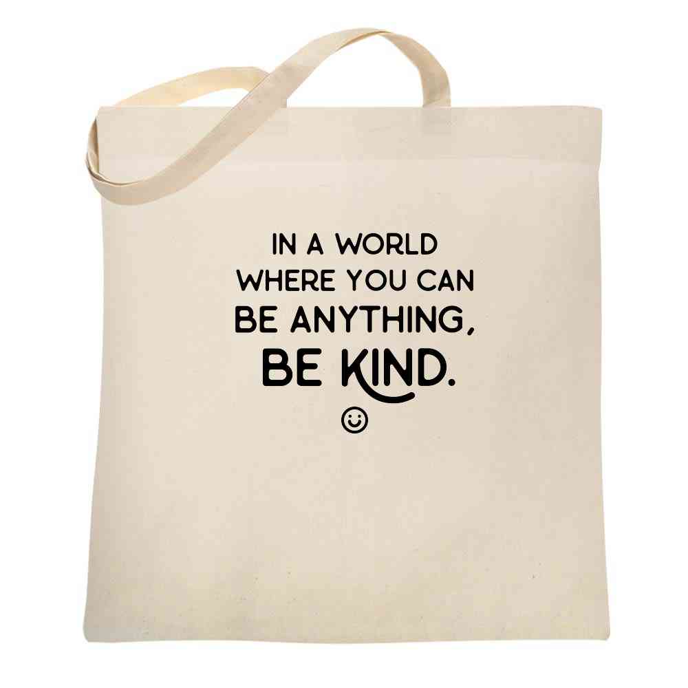 Are You a Slogan Bag or an 'It Bag' Kind of Girl?